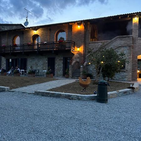 Agriturismo Cergallina Vernasca Exteriér fotografie