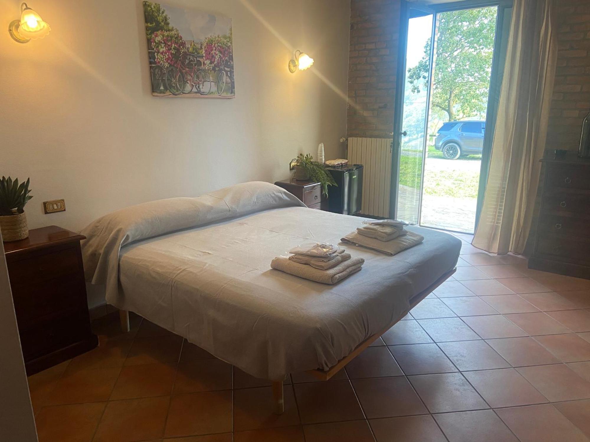 Agriturismo Cergallina Vernasca Exteriér fotografie